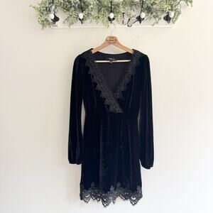 4Si3nna Black Velvet Whimsical Goth Black Lace Trim Dress Long Sleeve Mini Small
